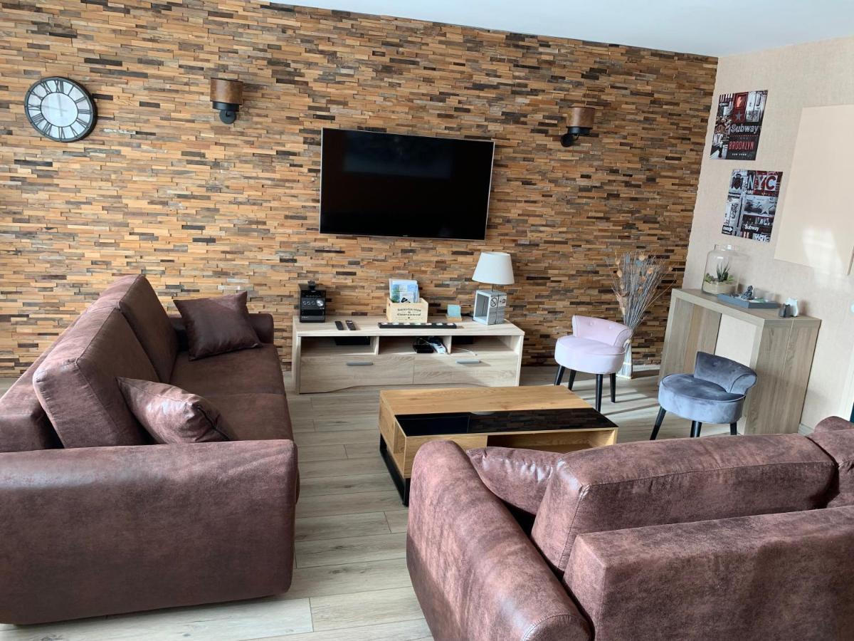 Au Coeur De Lisieux 83 M2 Et Vue Sur La Basilique Apartment Ngoại thất bức ảnh